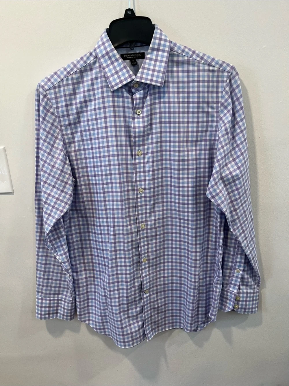 Banana Republic Non-Iron Slim Fit Dress Shirt Purple Blue Gingham Plaid Medium